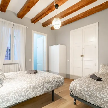 For 3 With Private Bathroom *